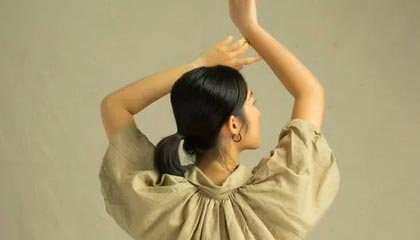 曹赟定:踢了将近30年球,最后一年斯卢茨基觉得我适合搞田径